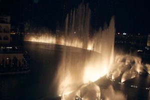 Fountain show from TGIFridays
